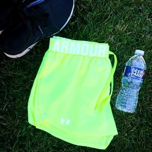 Undet Armour Heatgear Shorts